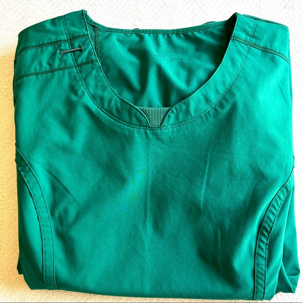 Infinity Scrubs Sz Large